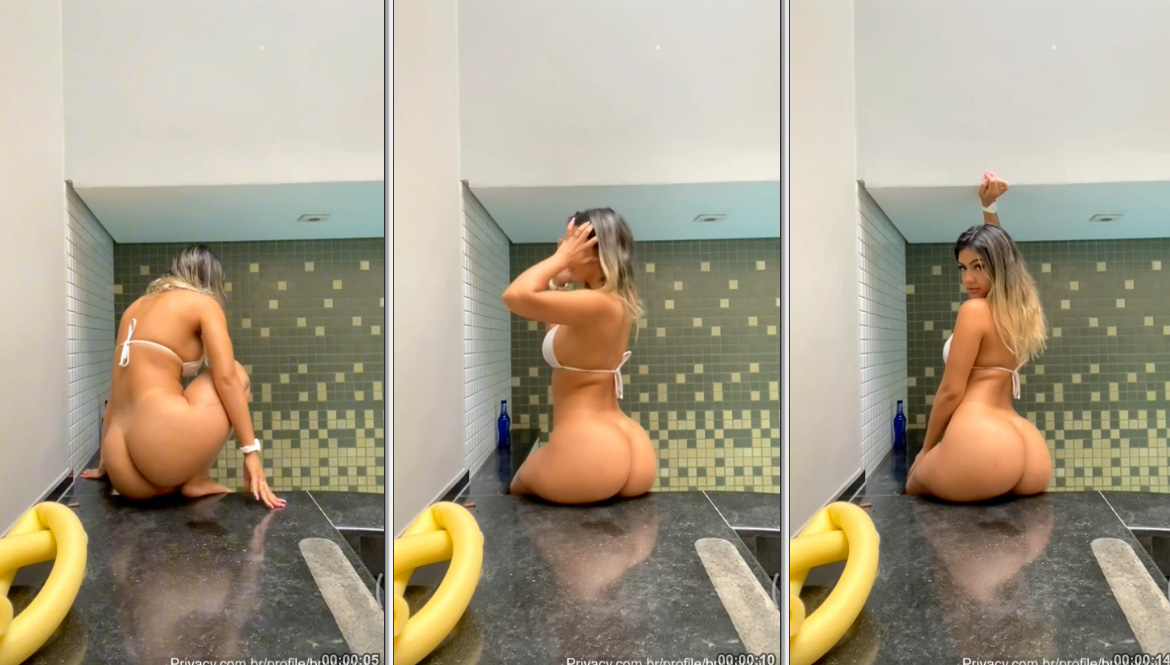 Moça famosa do OnlyFans Bruna Iork mostrando o bumbum arrebitado sem calcinha