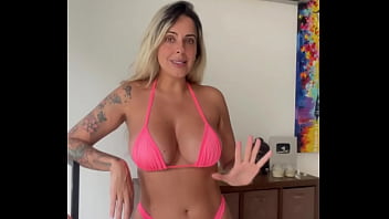 Joyce Gumiero anal