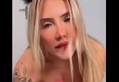 Aline Farias Gozando Com Máquina de Sexo