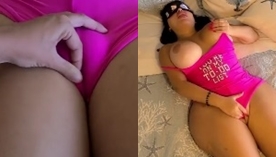 Sortudo bem pauzudo faz sexo com intensidade na buceta e traseiro avantajado da celebridade do onlyfans, Crystal Lust