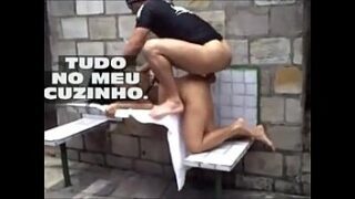 Sofrendo cuzinho