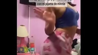 Dançando de pijama