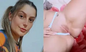 Gabi Selbach aparece sem roupa e bem animada em cena picante de sexo sem proteção