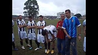 Jogo de futebol